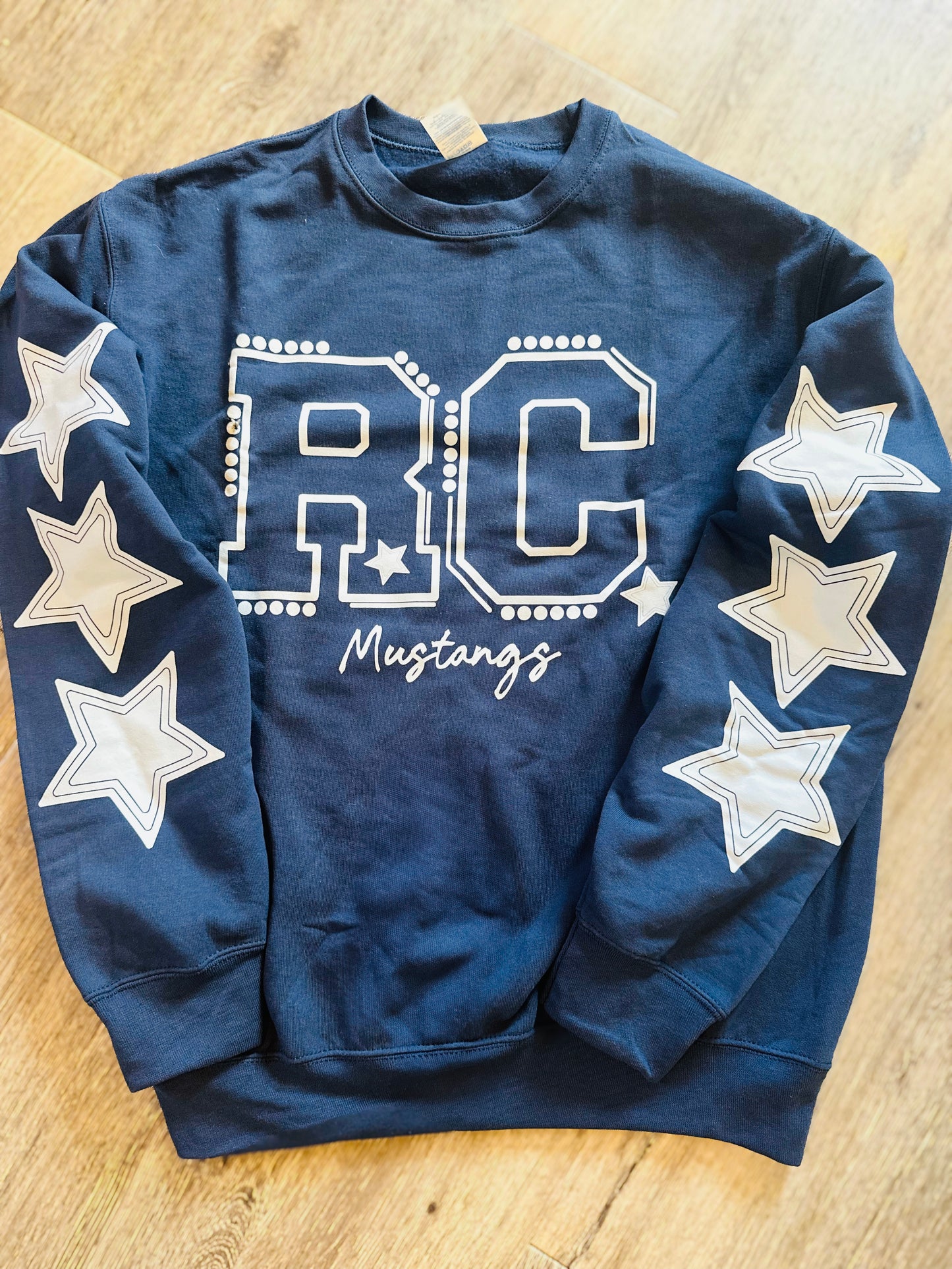 Star sleeve sweatshirt