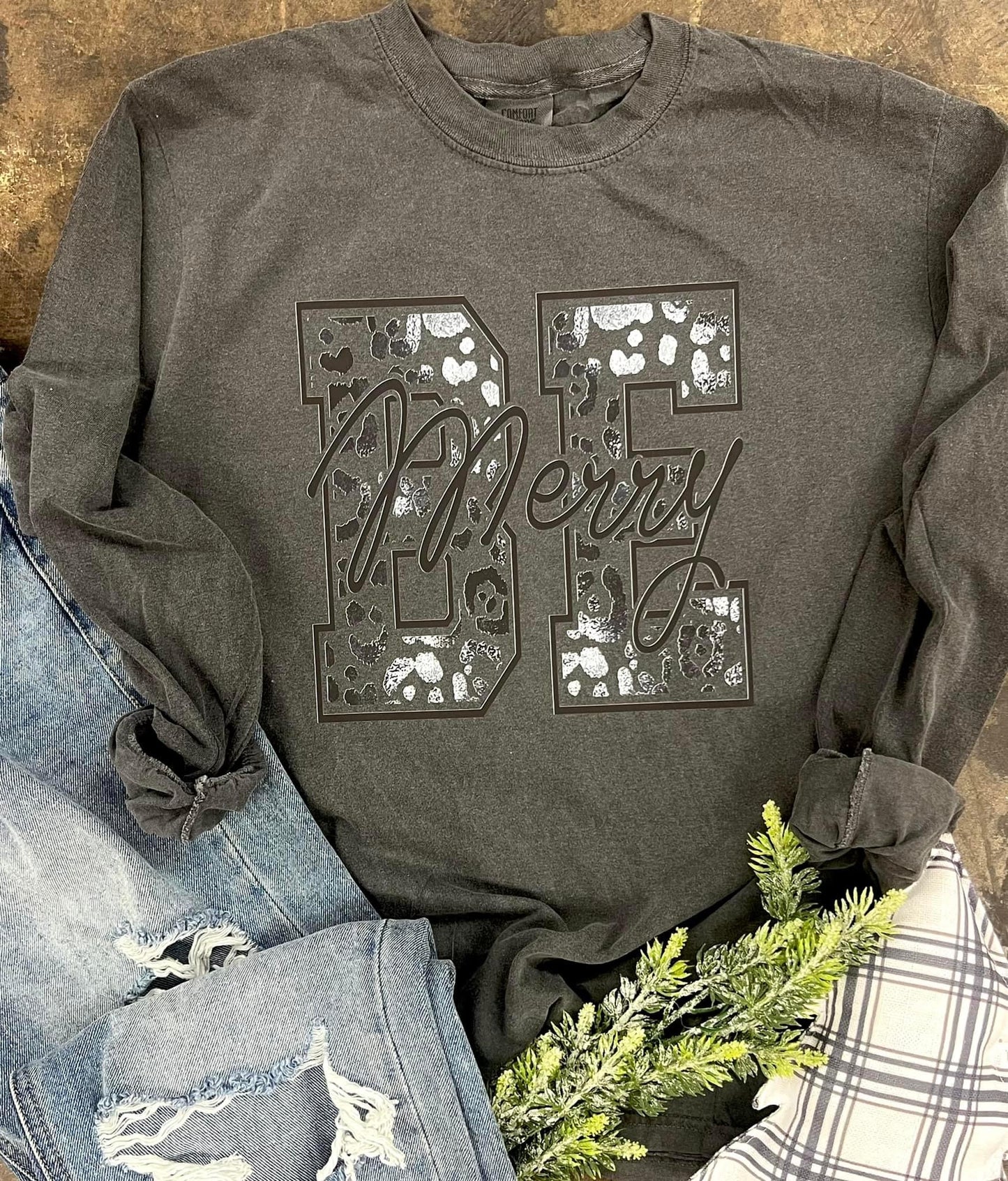 Be merry long sleeve