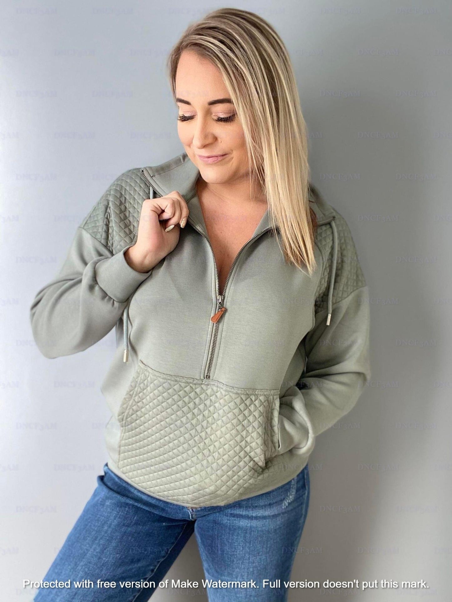 1/2 zip pullover