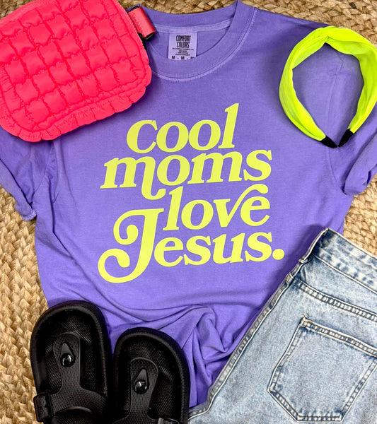 Cool moms love Jesus